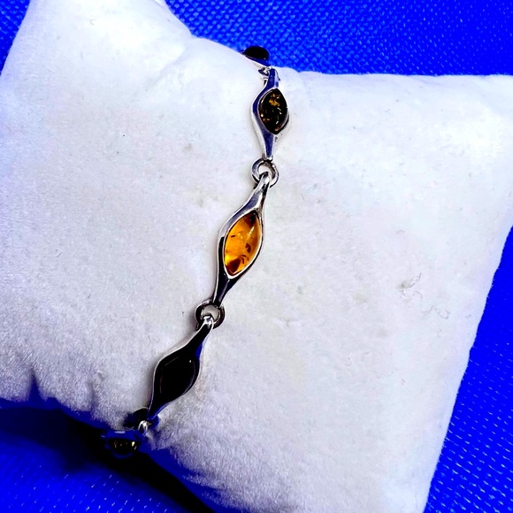 VTG Baltic Amber Tri-Color Linked Chain Bracelet .925 EUC - Picture 4 of 9